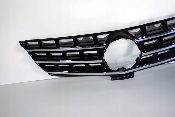 MERCEDES W166 166 ML 11-15 Grille