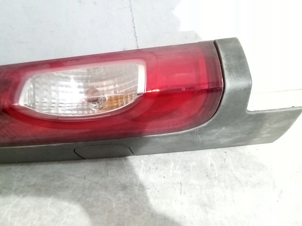 Opel Vivaro A light left rear part rear