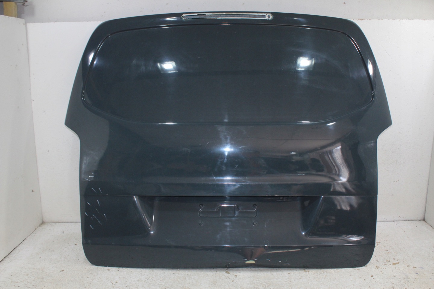 Mercedes Vito W447 trunk door boot rear part