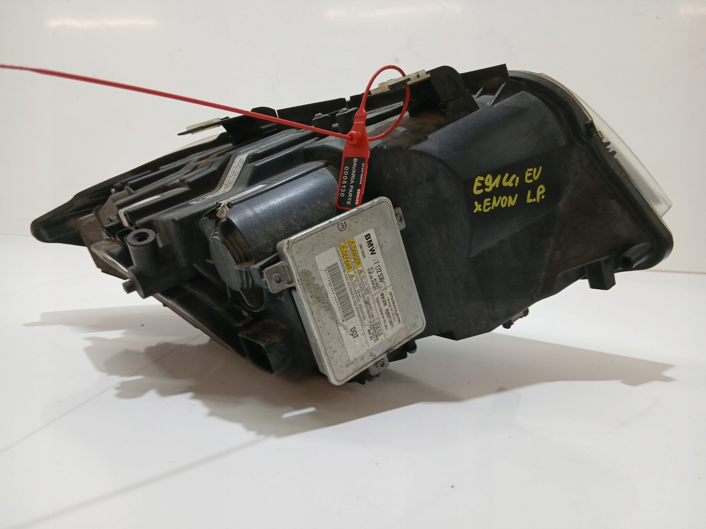 light left front XENON BMW E90 E91 LIFT 7202589