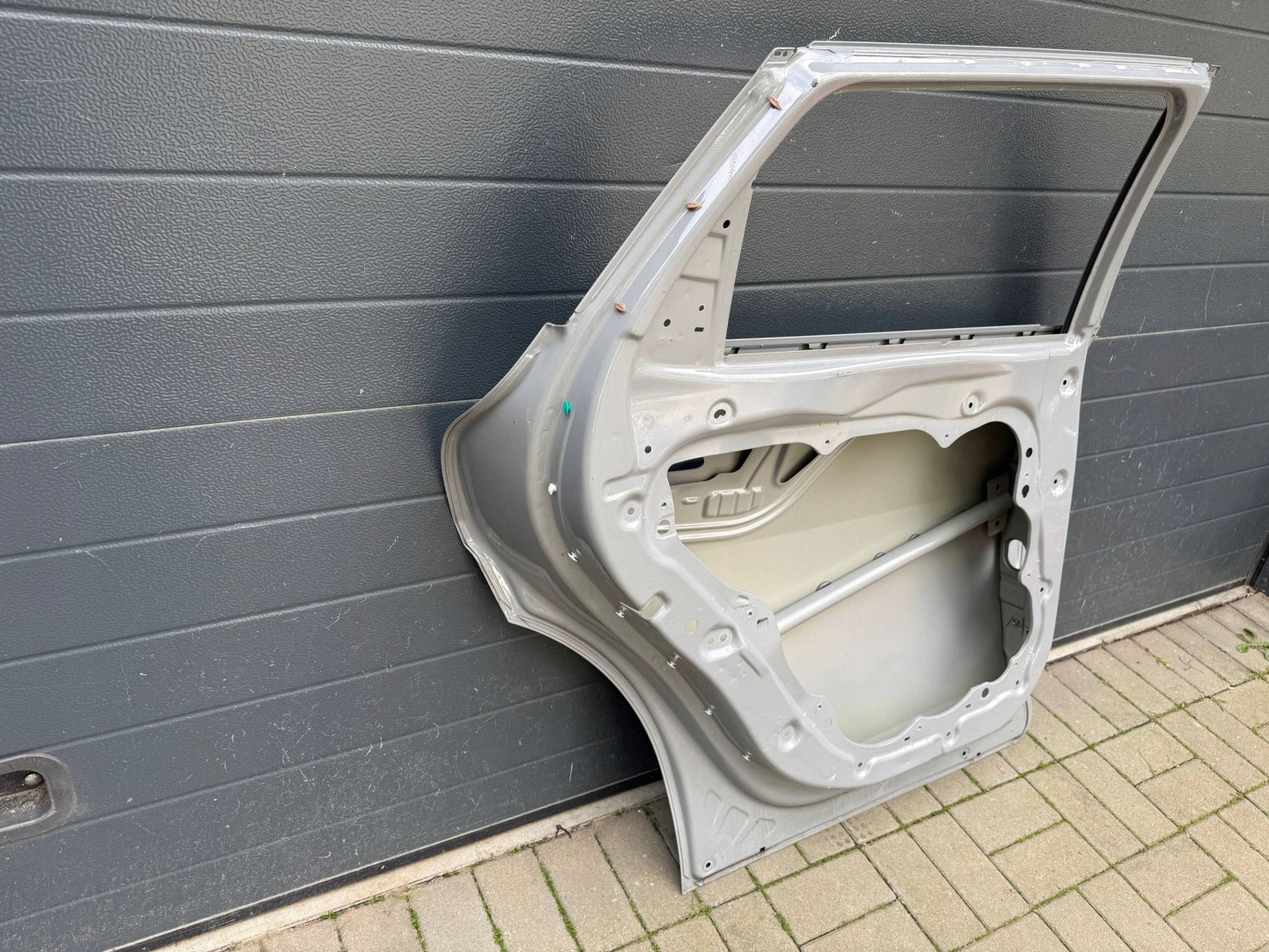 Kia Ev6 Ev-6 door rear part left rear. left