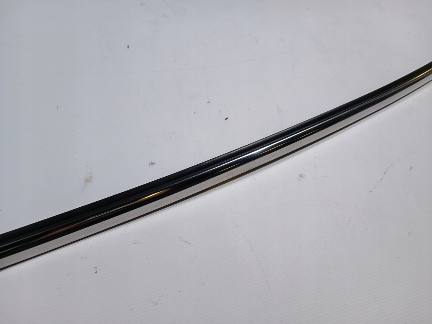 moulding windows rear part bonnet boot Ford Flex 2013