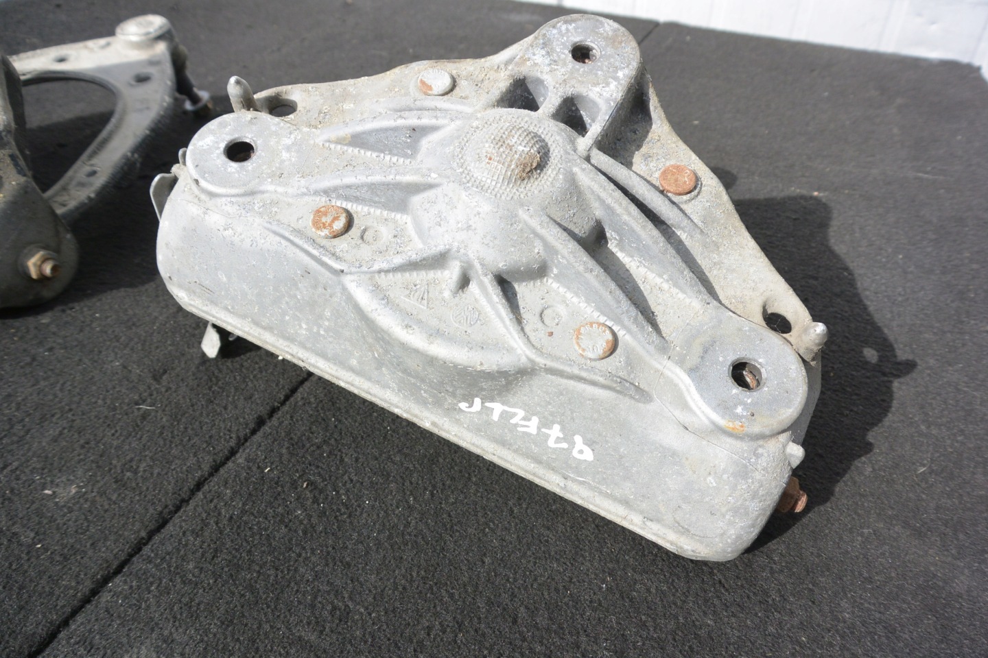 arm upper front right left AUDI Q7 4L LIFT VW TOUAREG 7L