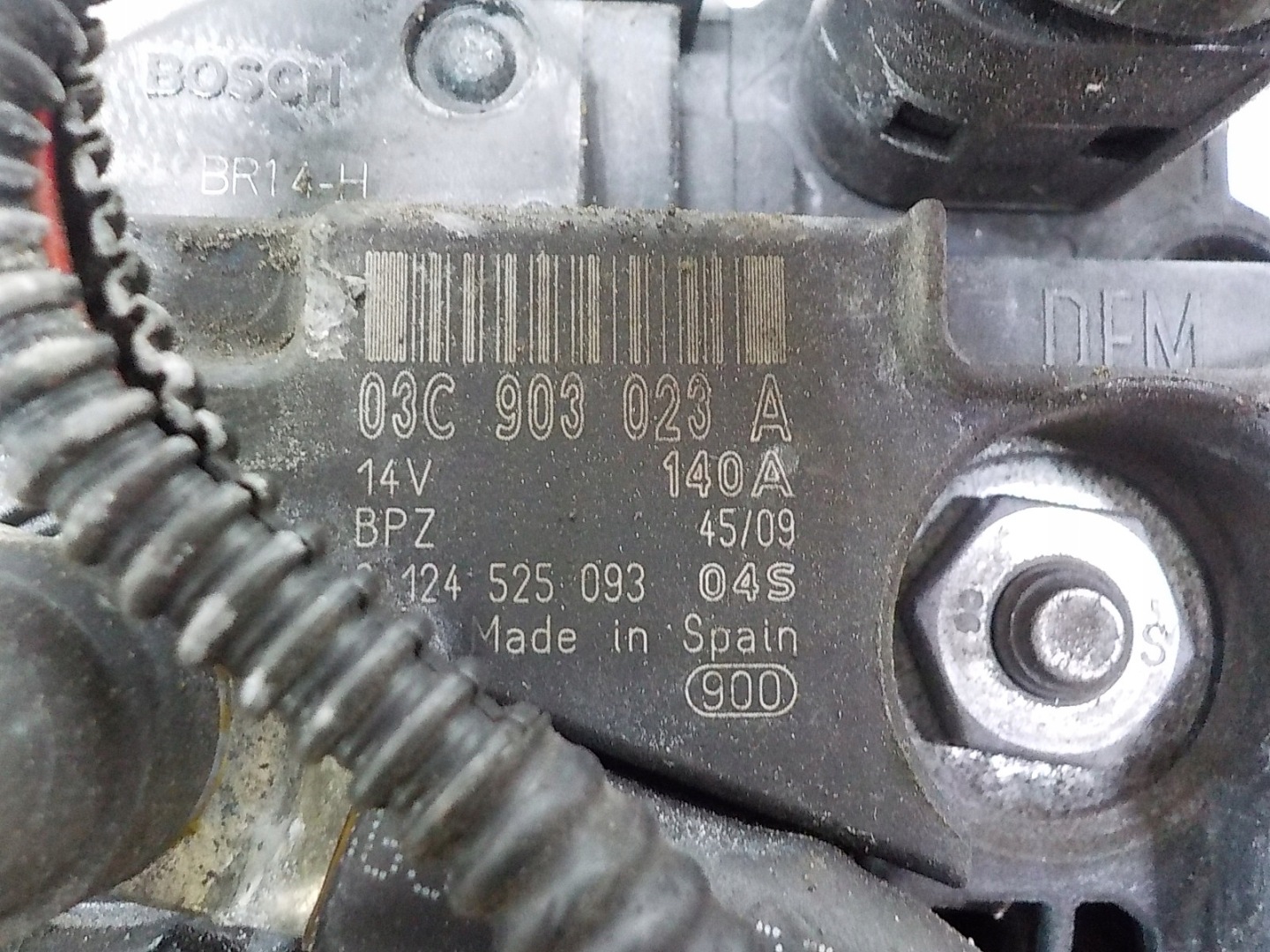 VOLKSWAGEN GOLF V 1.4 TSI ALTERNATOR 03C903023A