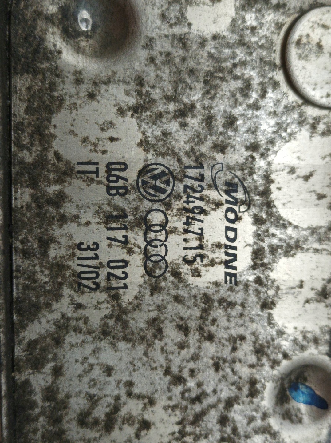 olaj hütö 06B117021 2.0 20V Audi A4 II (2000-2006) B6