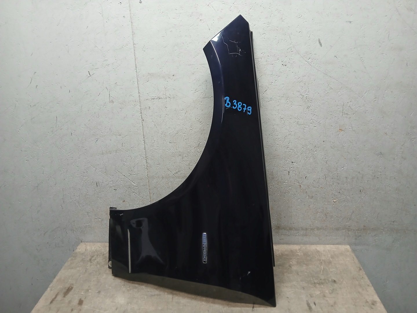 fender front left MERCEDES E KLASA W212 A212