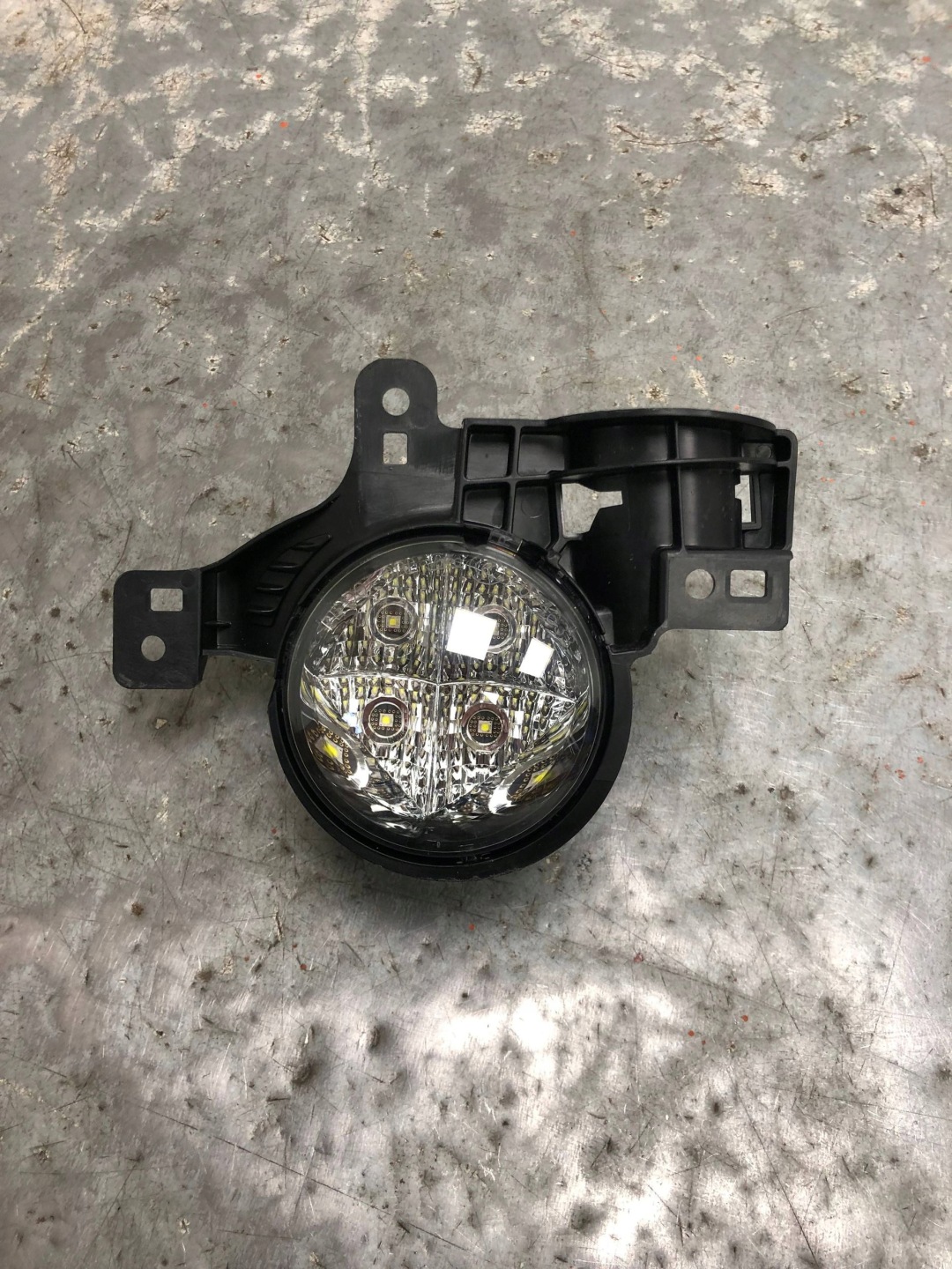 fog light right front PORSCHE CAYENNE 98163115402