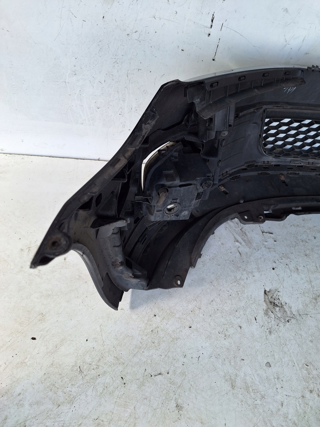 VOLKSWAGEN GOLF VI 08-12 bumper GTD