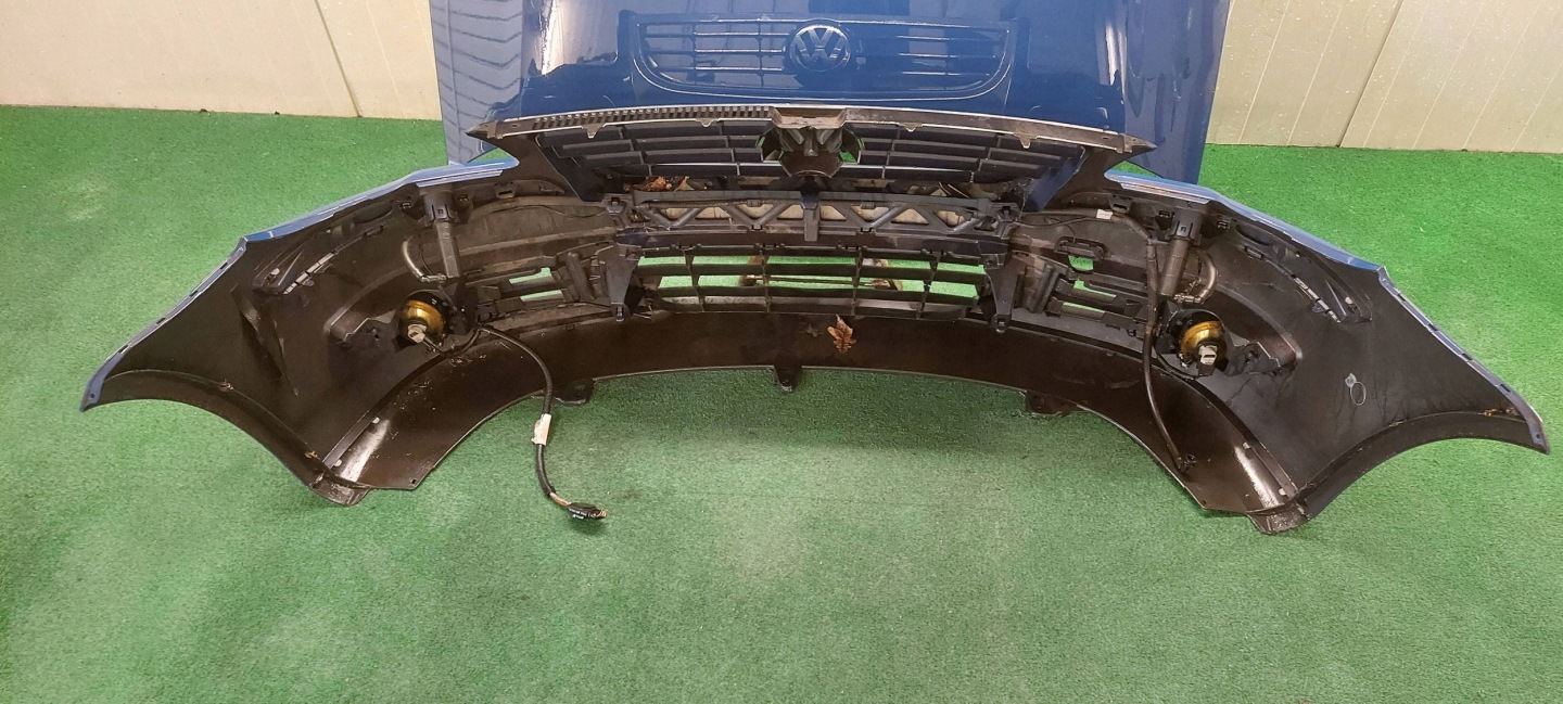 bumper front complete VW TOURAN LIFT 07-10 washers LAK: LL5M