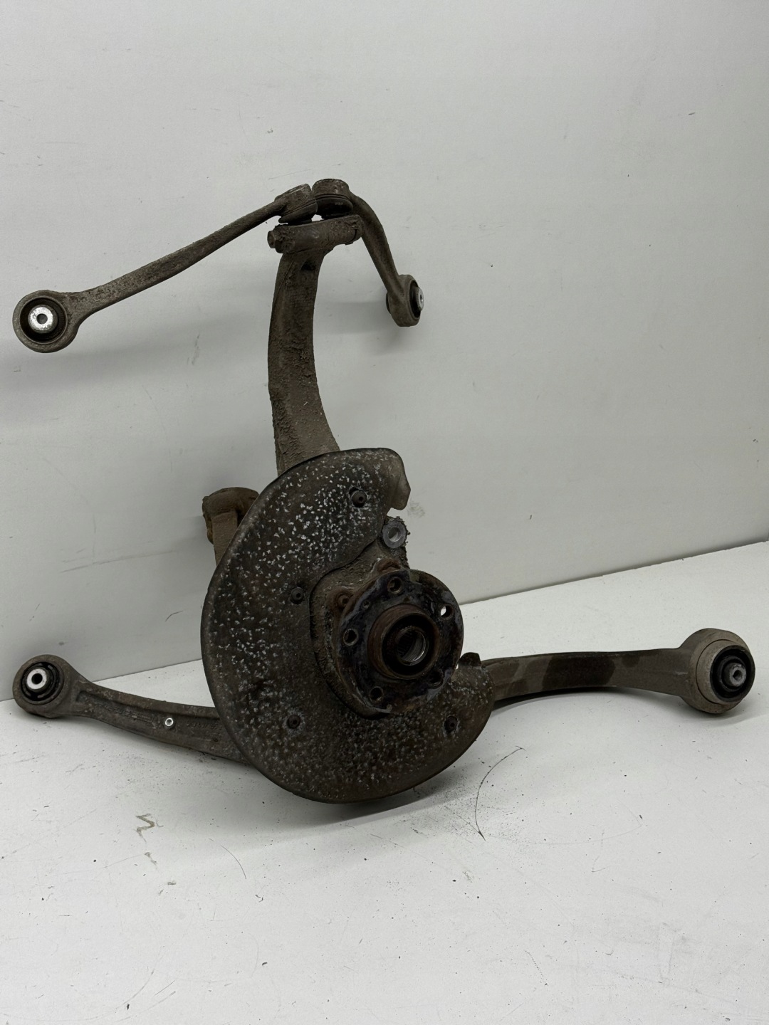 AUDI A6 A7 C7 swing left front arm of the arm complete