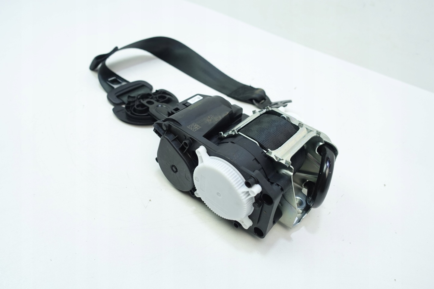 tension belt safety right front AUDI A3 8Y 20