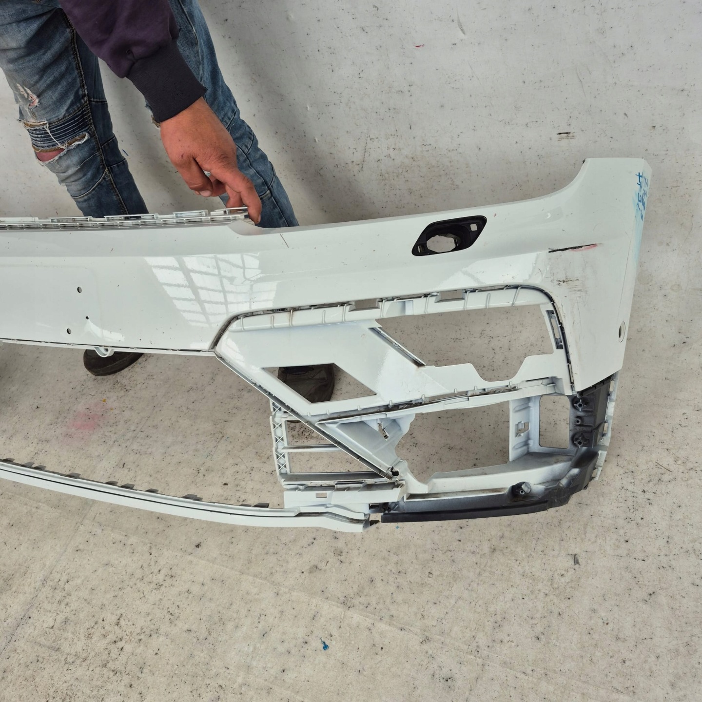 VW TIGUAN II 5NN R-LINE ALLSPACE 16- bumper front front washer PDC
