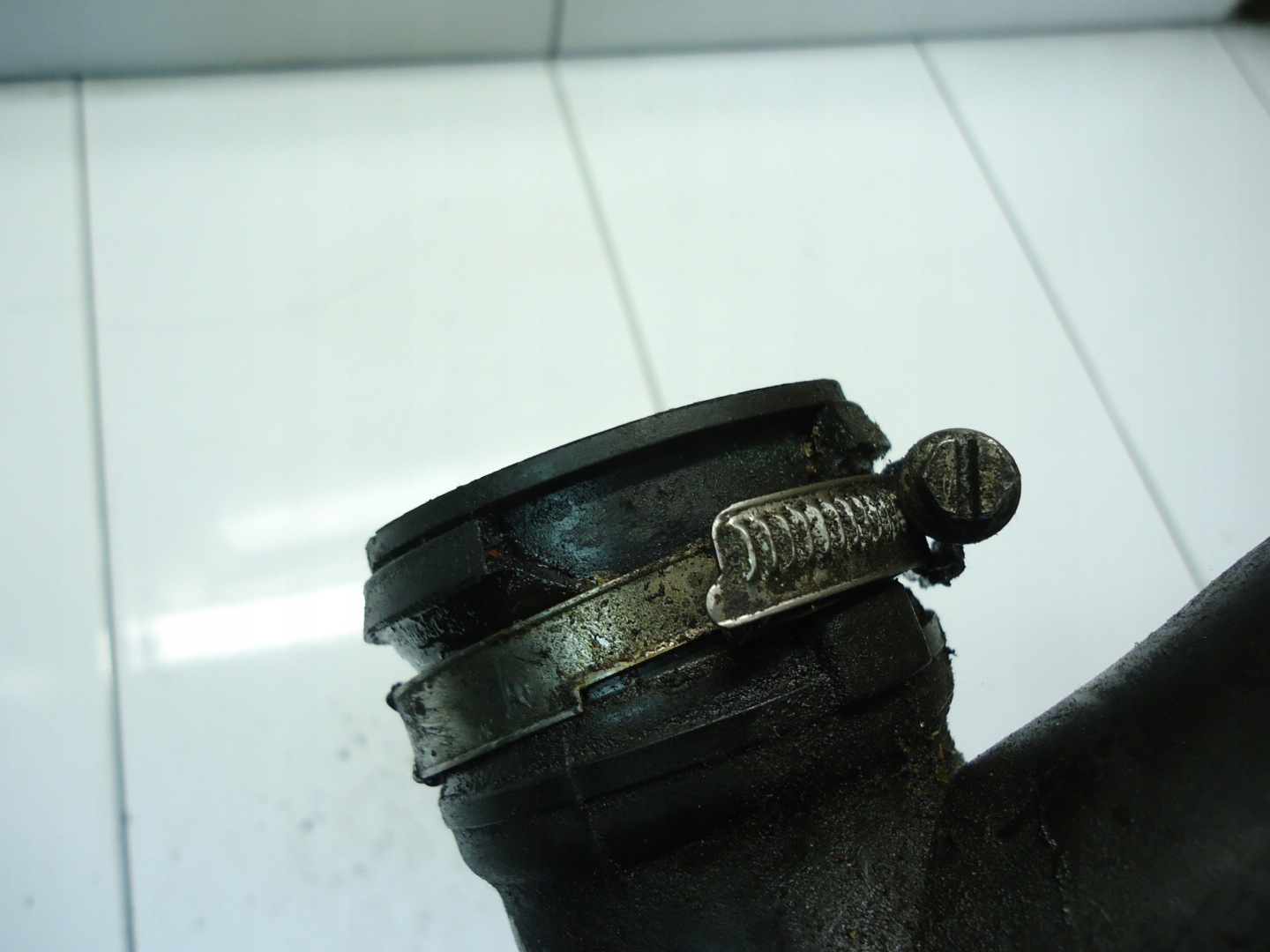 MINI COOPER R56 1.6 THP N14B16 wiring pipe air hose 62276