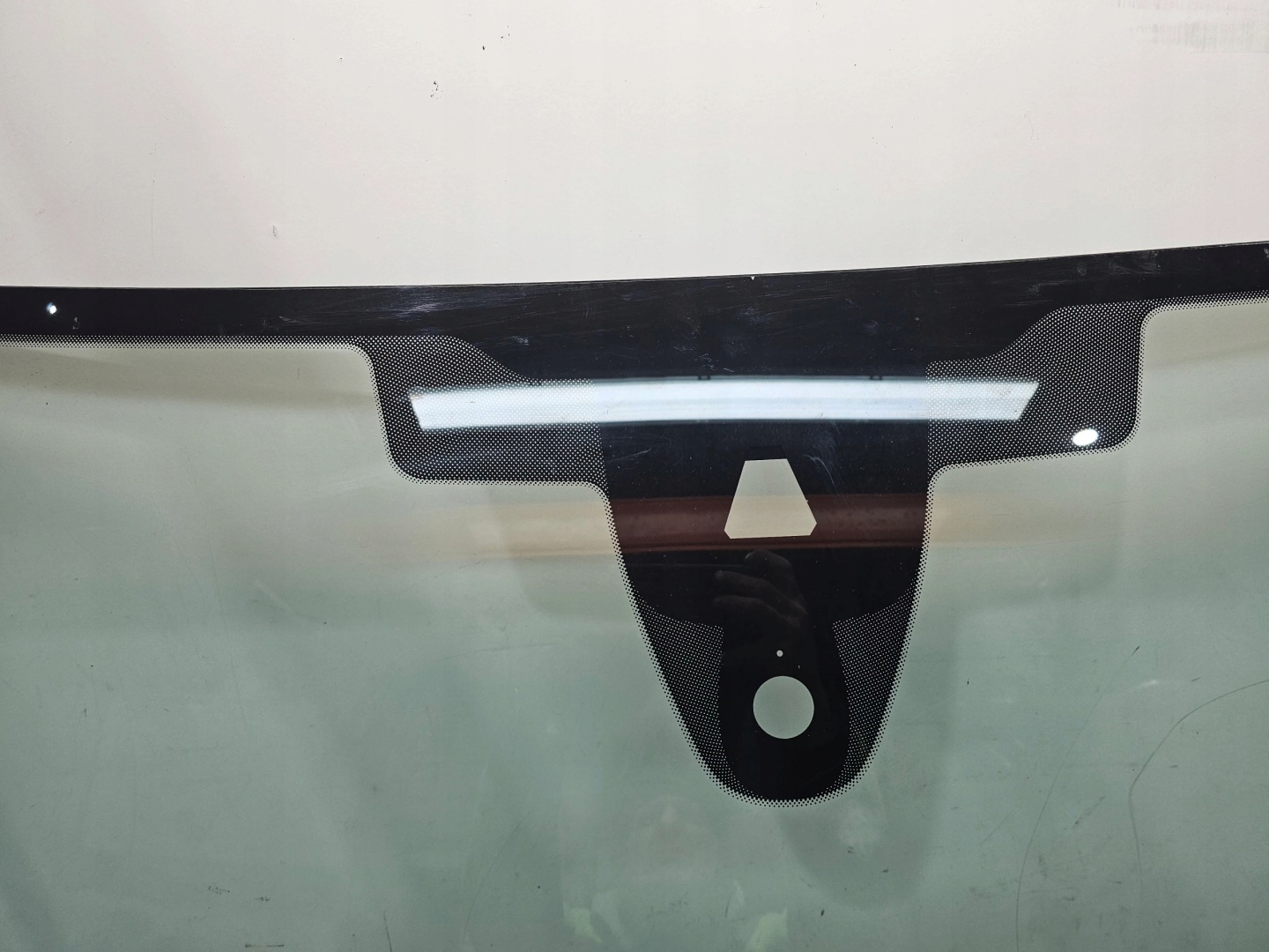 window front iron AUDI A4 B9 LIFT 2021 R original