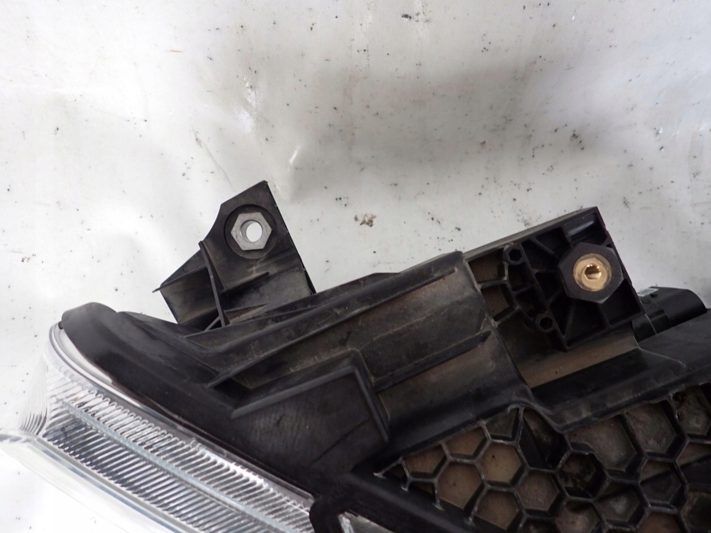 FORD TOURNEO CONNECT MK3 22- light left front LED 2KF941035