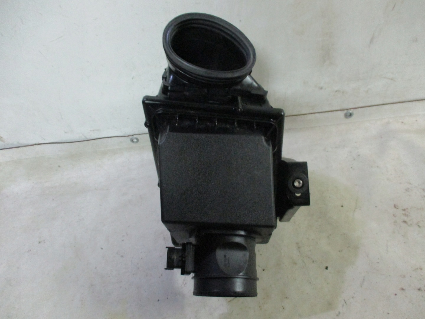 GEHÄUSE FILTER LUFT DISCOVERY SPORT 2,0 D GJ32-9600-AE