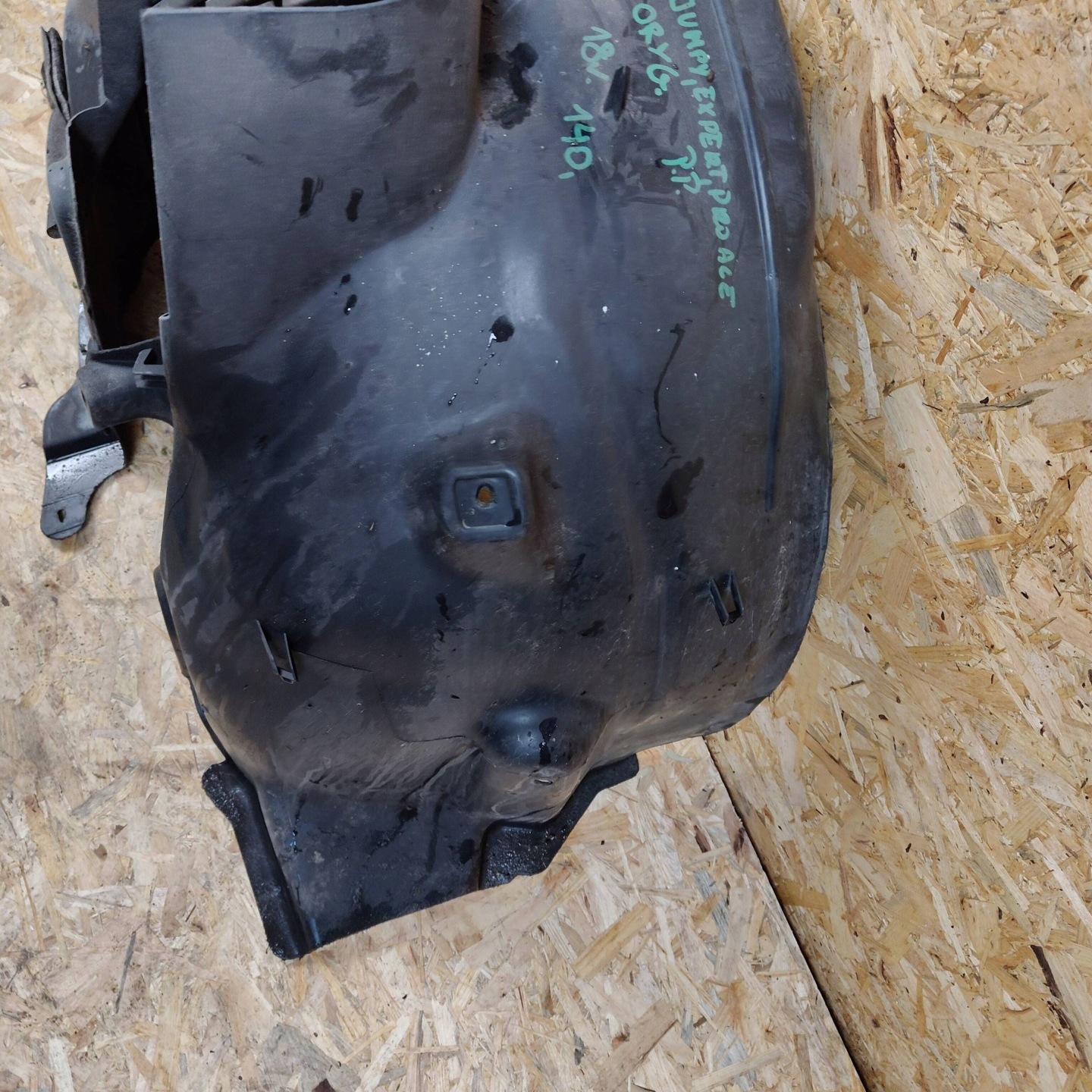 mudguard front front side right Citroen Jumpy 9808363380