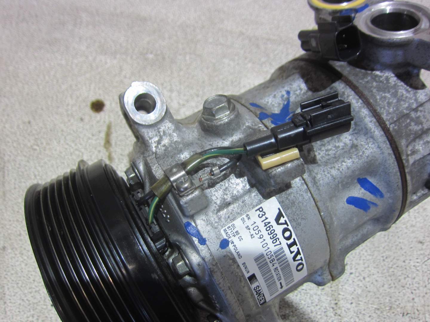 VOLVO XC90 II air conditioning compressor XC 90 2.0 T6 compressor; KLIMY 31469967