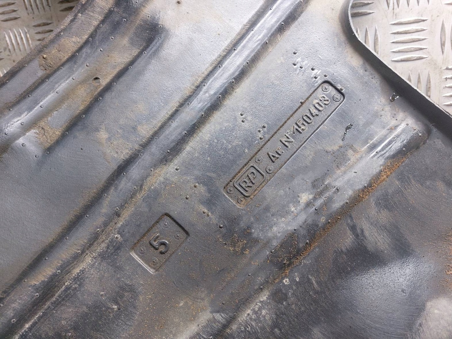 motor cover lower VOLKSWAGEN GOLF III 1.9 TDI
