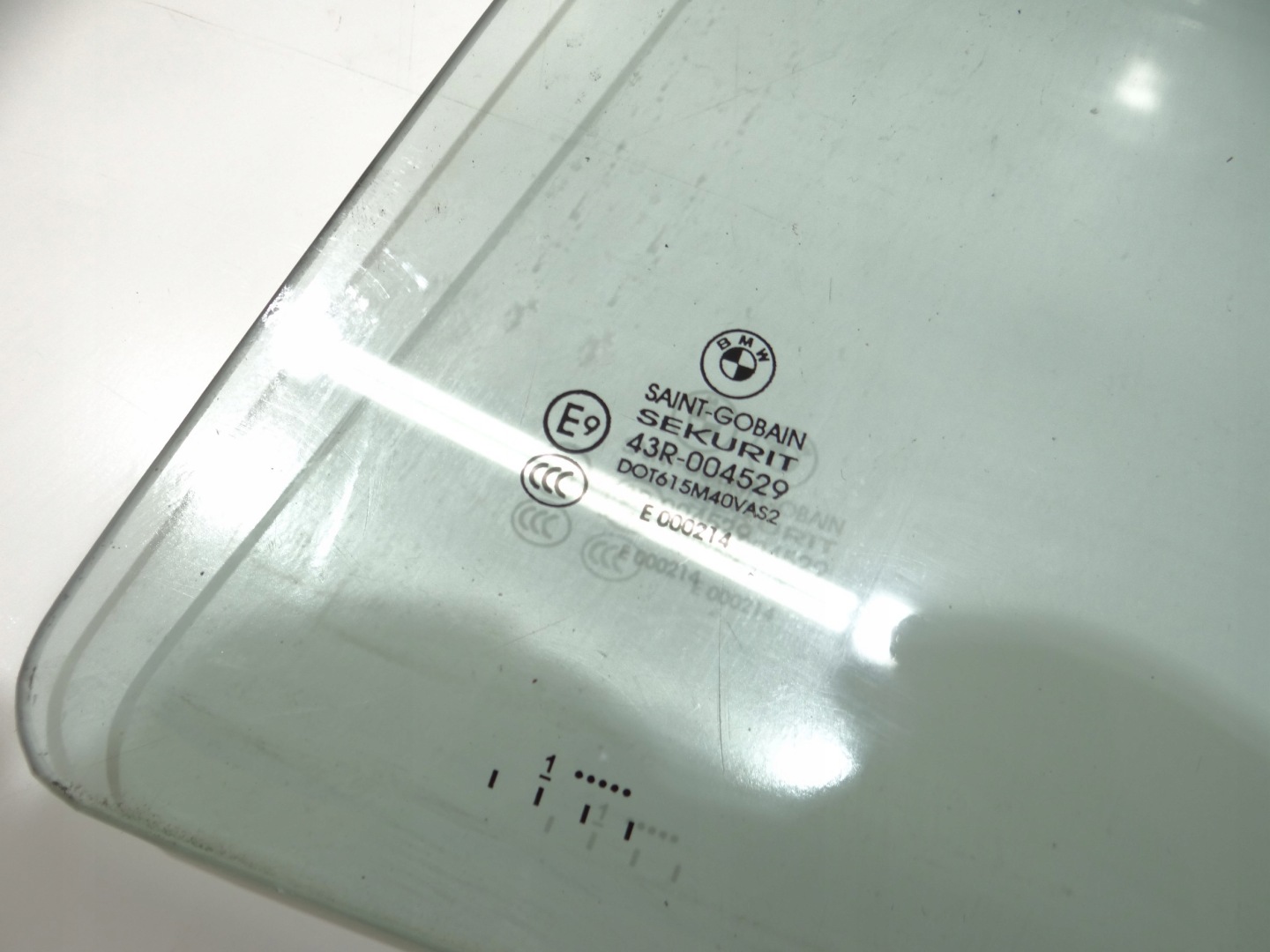 window side left rear part BMW X3 F25