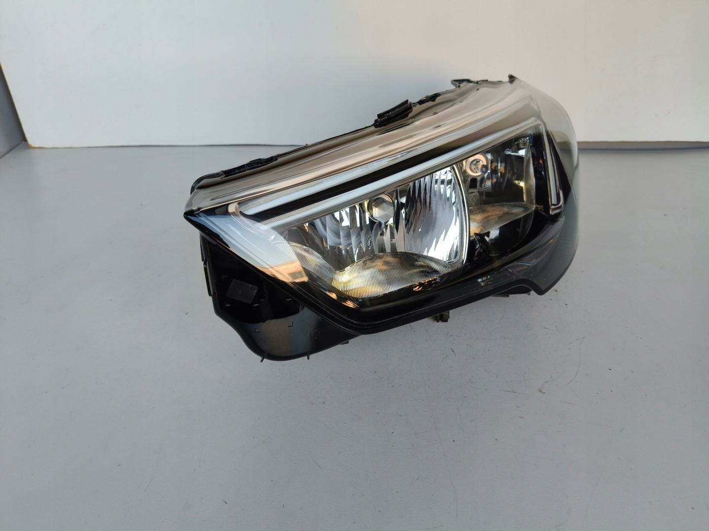 light left REFLEKTOR OPEL CROSSLAND X 16- LED