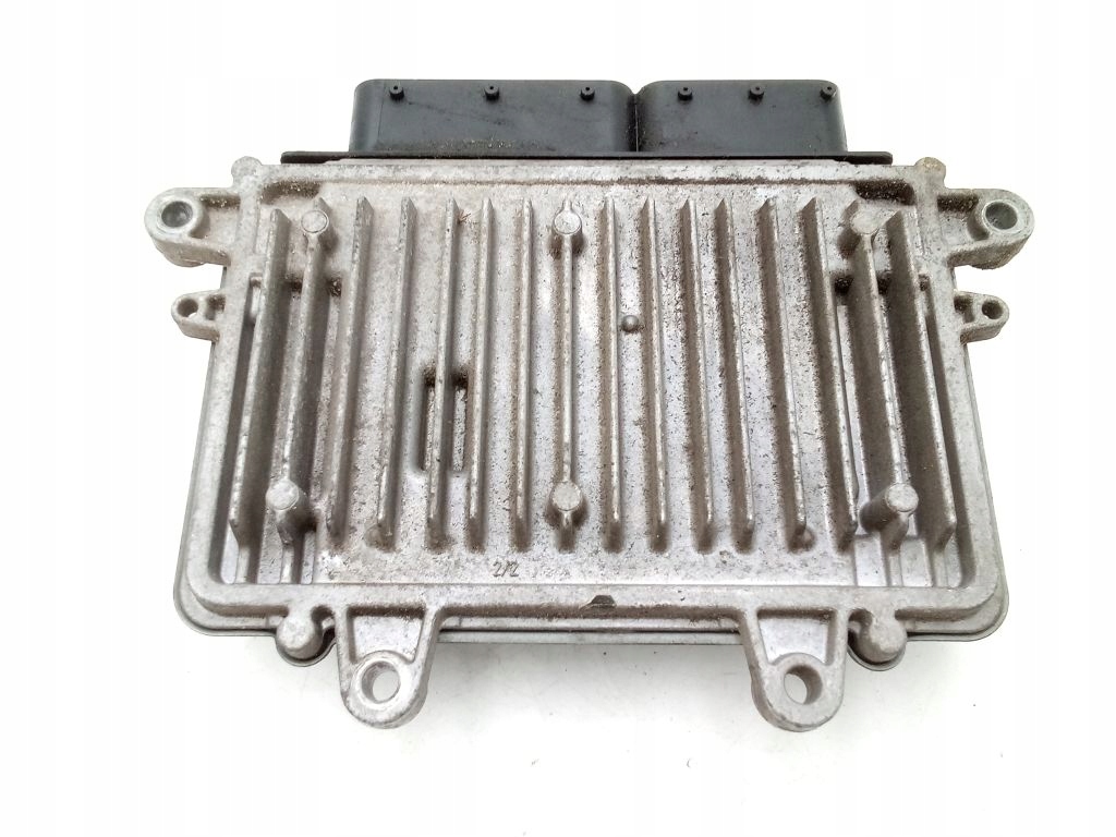 Mercedes A klasa W169 computer control unit of the engine A6401502779