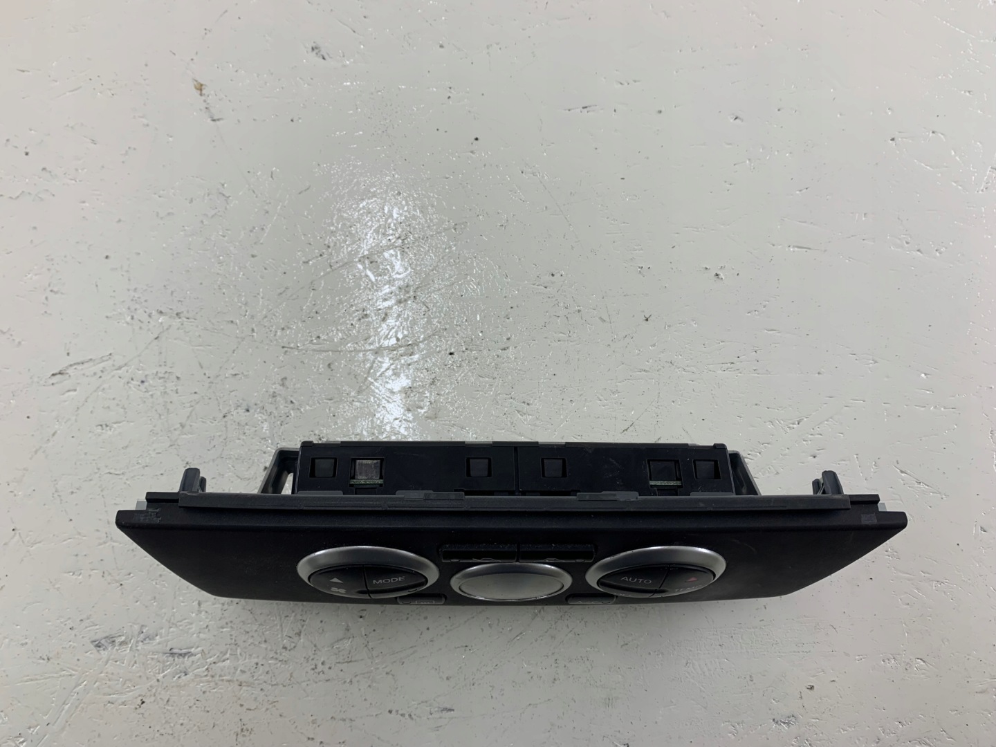 NISSAN TIIDA Unite commande clima Bouches buses 27500EM02A
