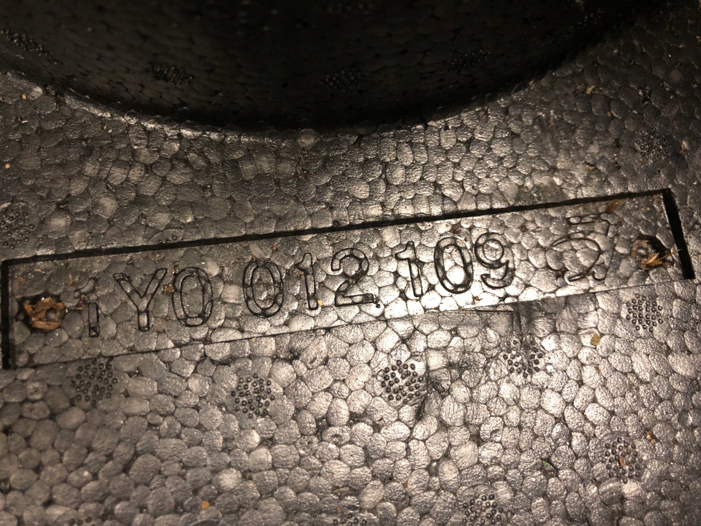 VW NEW BEETLE CABRIO boot floor well polystirene 1Y0012109