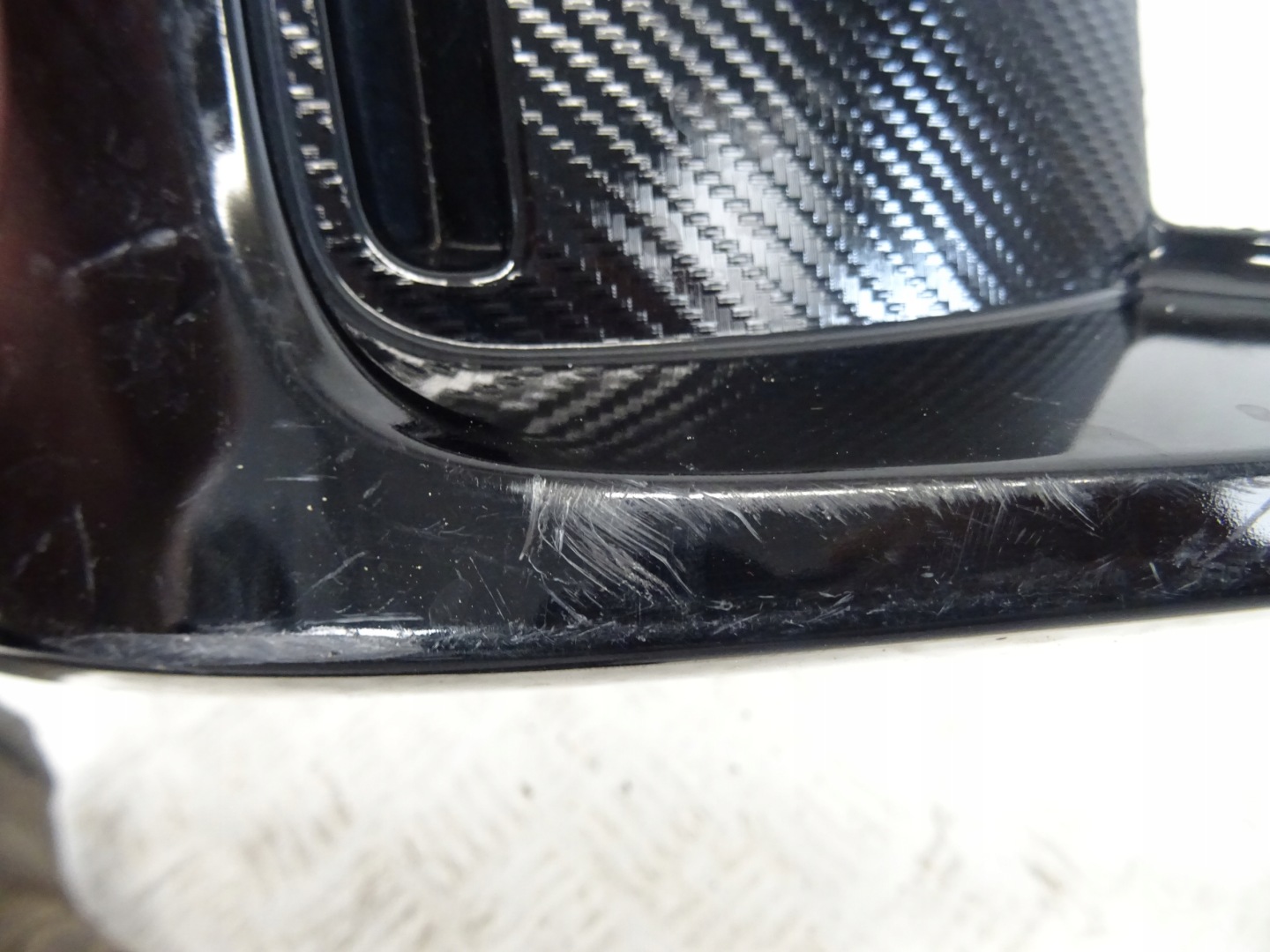 grid of a bumper front front left TOYOTA YARIS IV GR 81482-52700