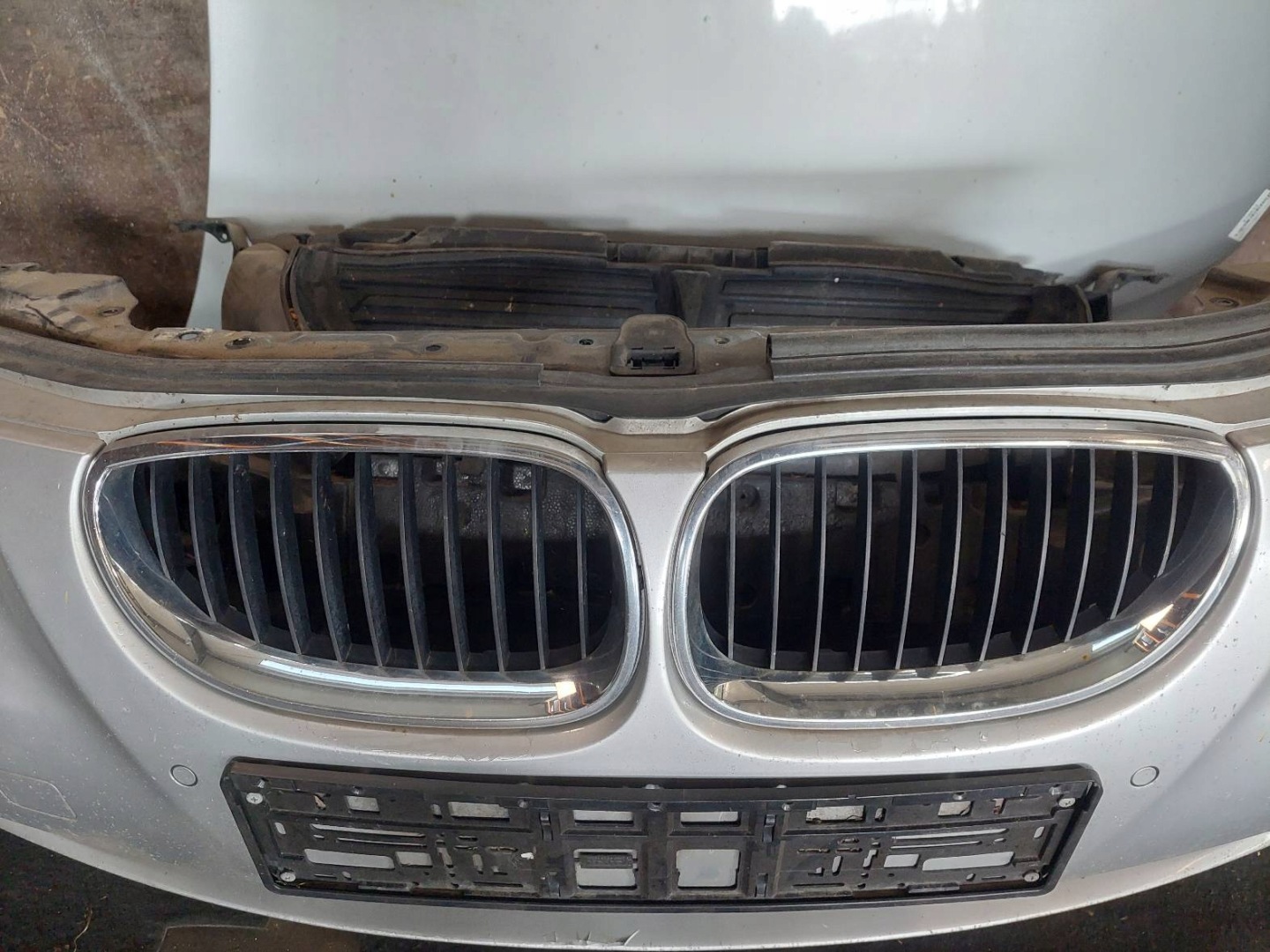 complete front bonnet bumper light H7 fender BMW E61 520D 354/7