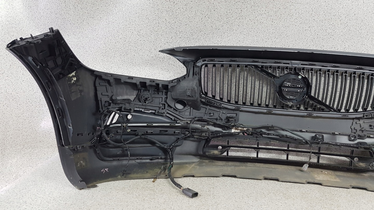 VOLVO S90 V90 CROSS COUNTRY 2016 - bumper front 2578