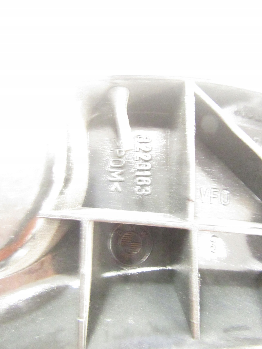 handle bracket of the opening bonnets BMW e46 e83 X3 EUROPA