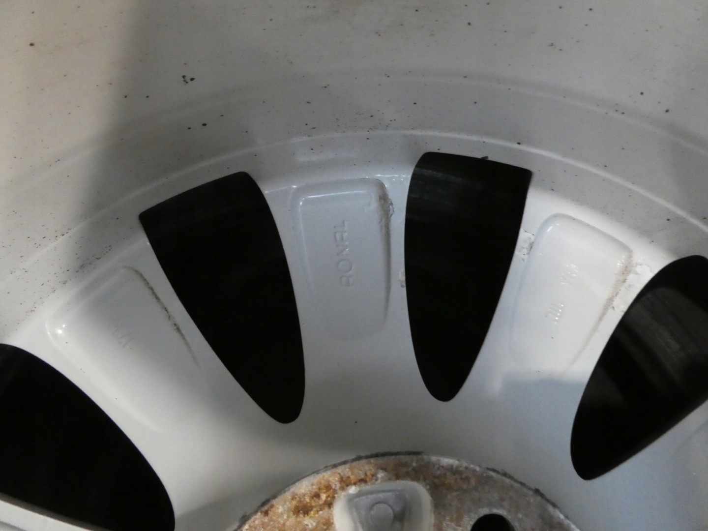 4X discs aluminium disc 3T0601025B SKODA 5X112