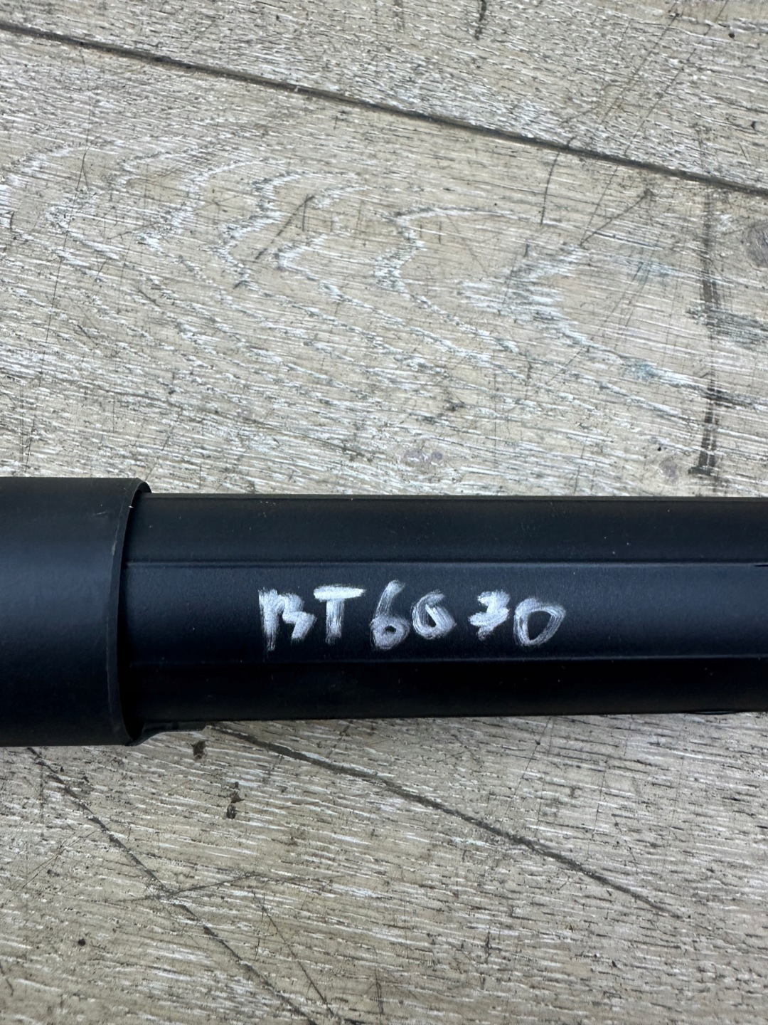 BMW 5 G31 damper bonnet boot electrical 8494106
