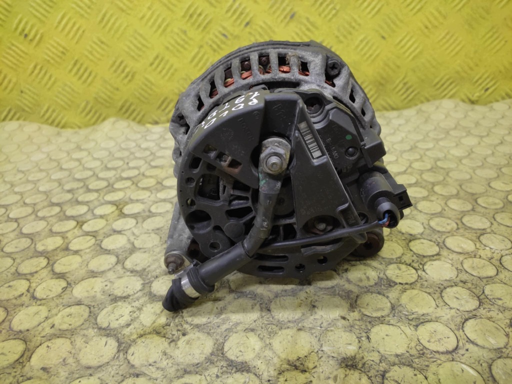 VW POLO IV 1.9 TDI ALTERNATOR 028903028E
