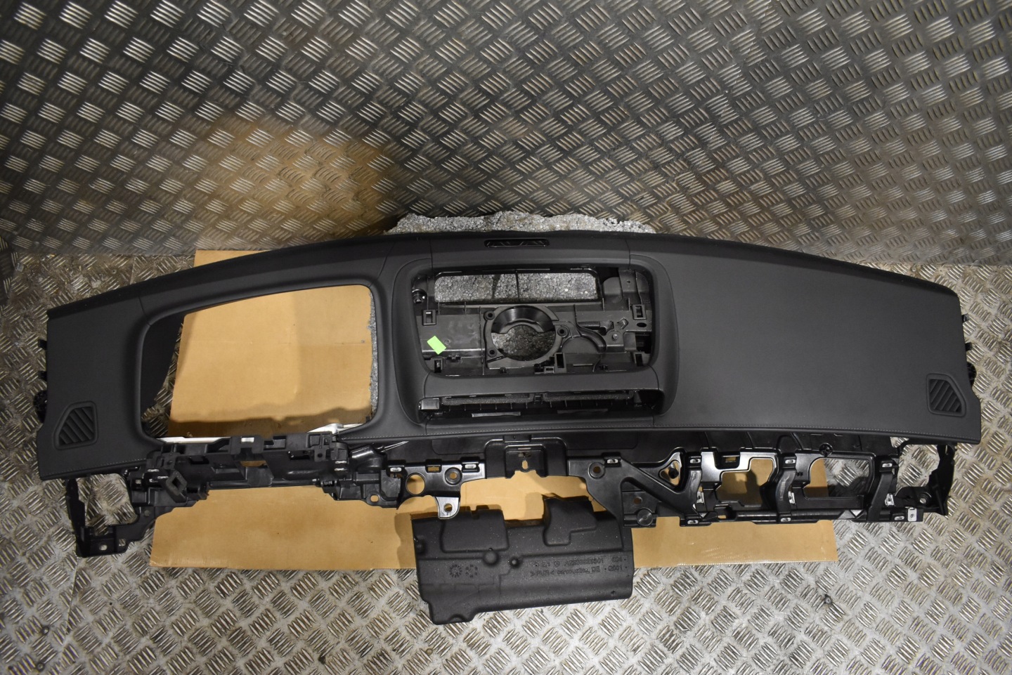 IDEALNA console leather NAPPA HEAD-UP MERCEDES W223 1