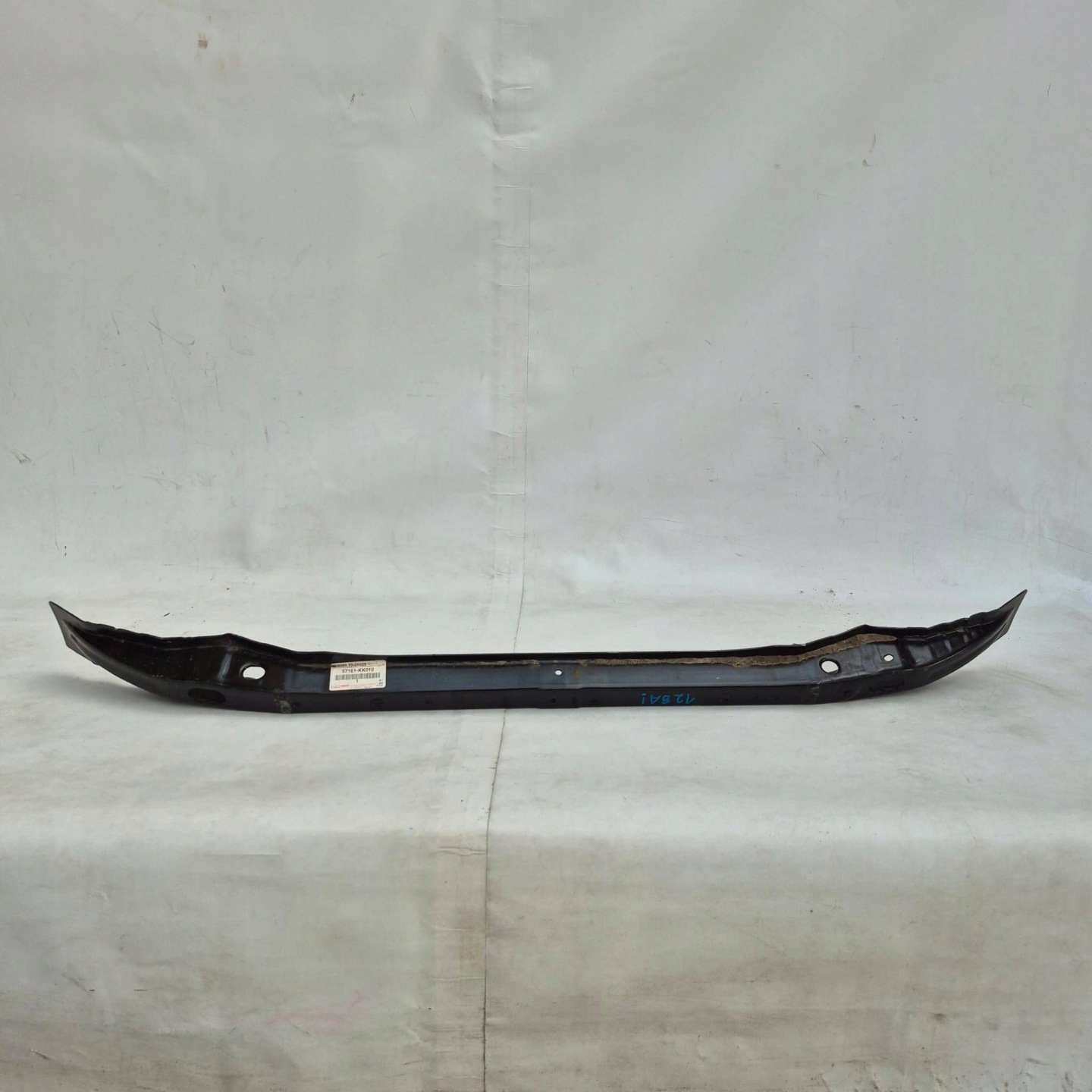 TOYOTA HILUX VIII 15- bumper support front front 57161KK010