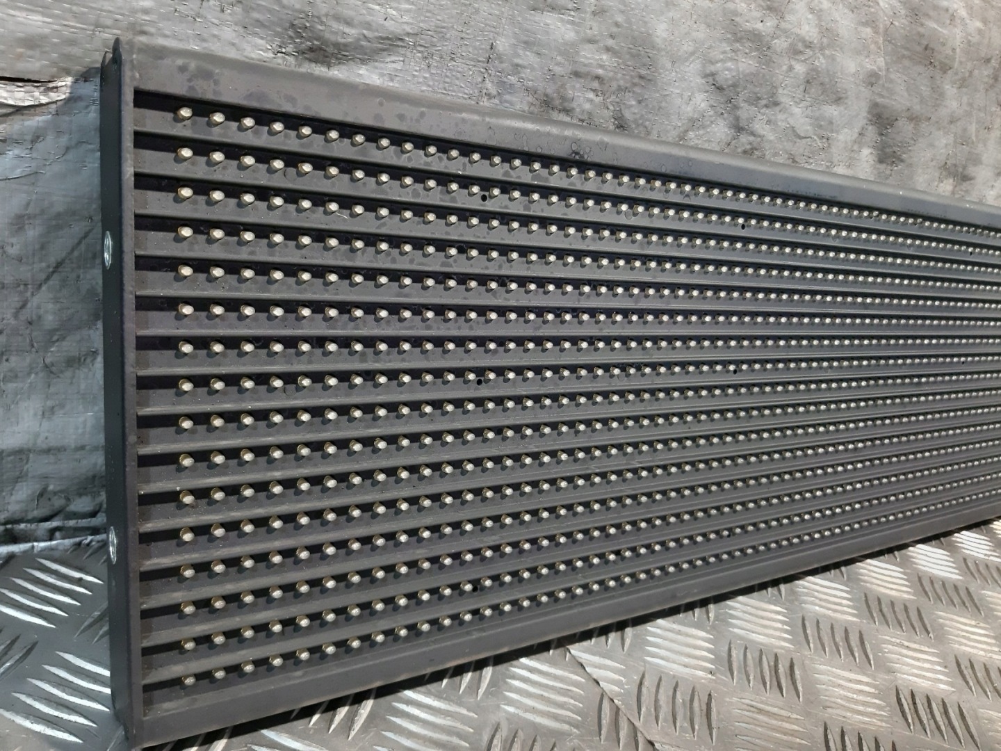 Schermo AESYS HG 4/10.120x16/1 YW SLIM2 EVOBUS