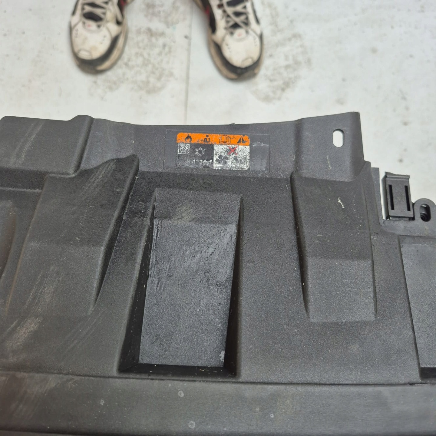 PORSCHE CAYENNE 7P5 GTS 11- moulding threshold right 7P5854884
