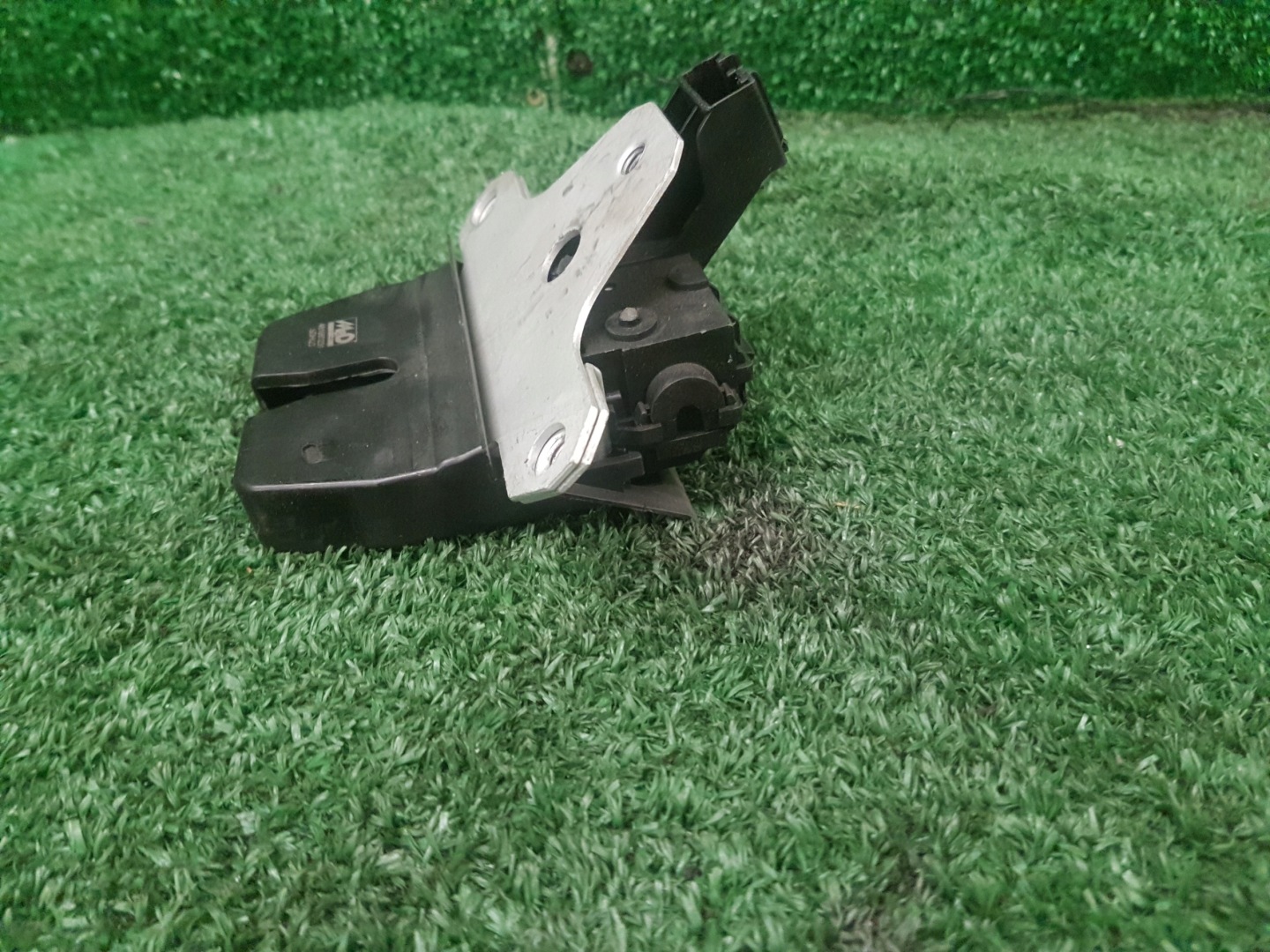 lock bonnet boot FORD FOCUS MK2 KOMBI 4 PIN 461860231
