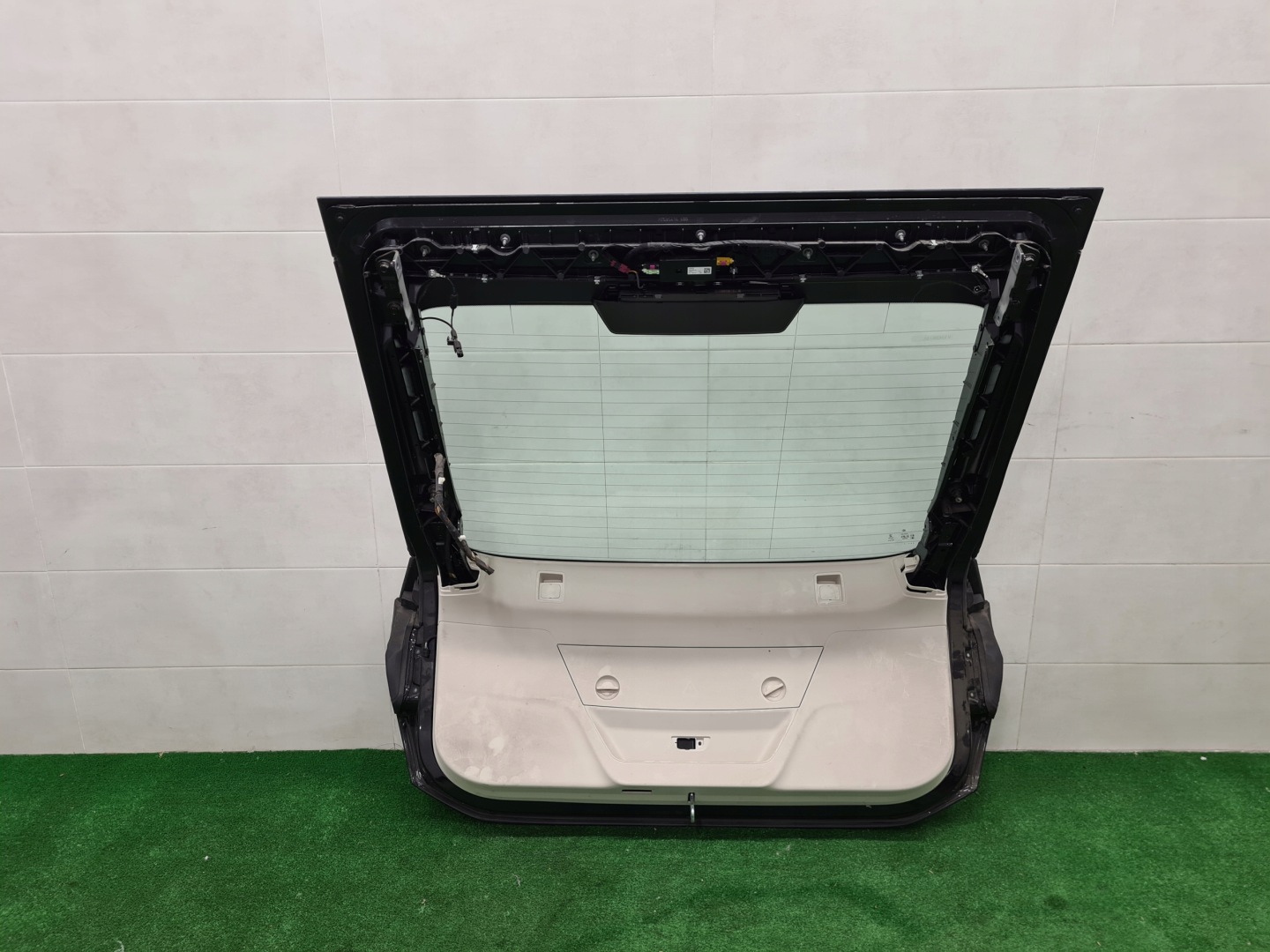 BMW 6 G32 TRUNK DOOR BOOT 475