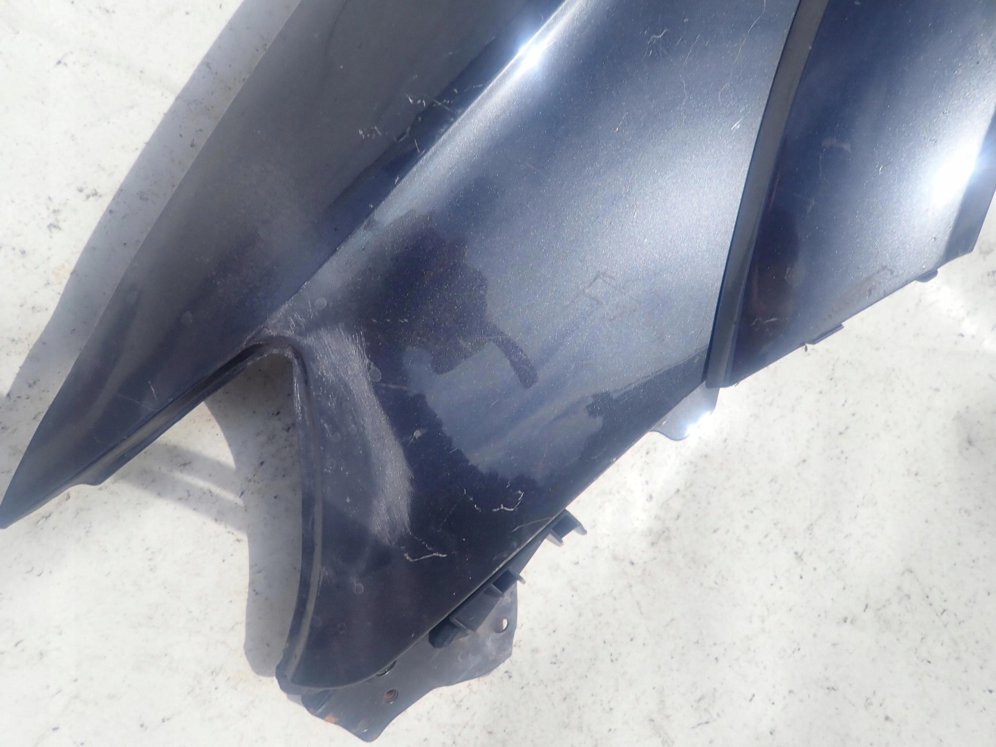 SUBARU LEGACY OUTBACK LIFT 06- fender left front