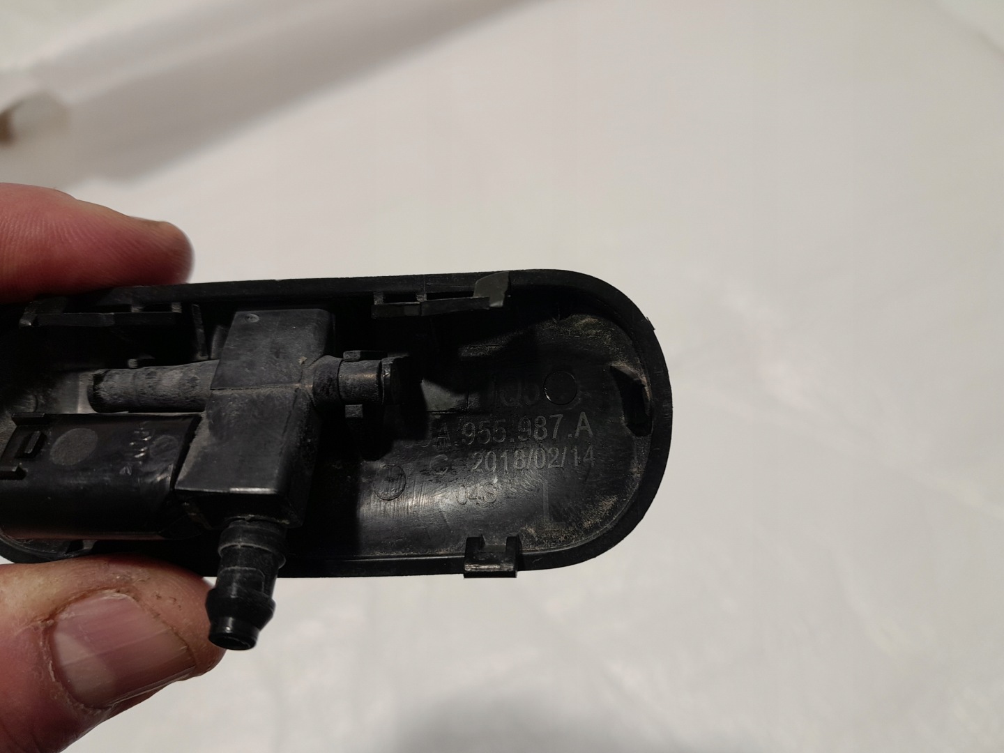 AUDI Q5 80A DYSZA der Spritzdüse PODGRZEWANA 80A955987A