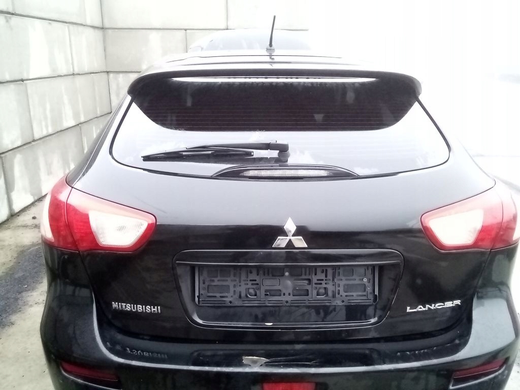 Mitsubishi Lancer VIII HB boot doors X42A