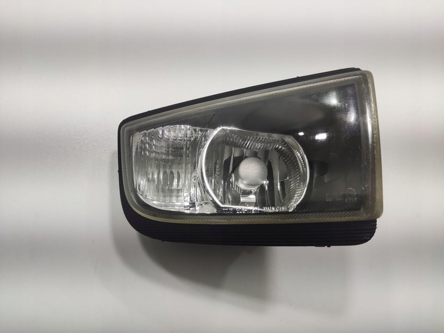 fog light right front ISUZU D-MAX II 2011-2016