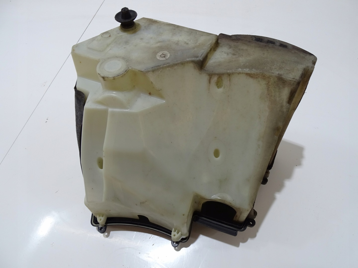 Boîte Module fusibles BMW E60 E61 N53 7520899 (4642884) EU