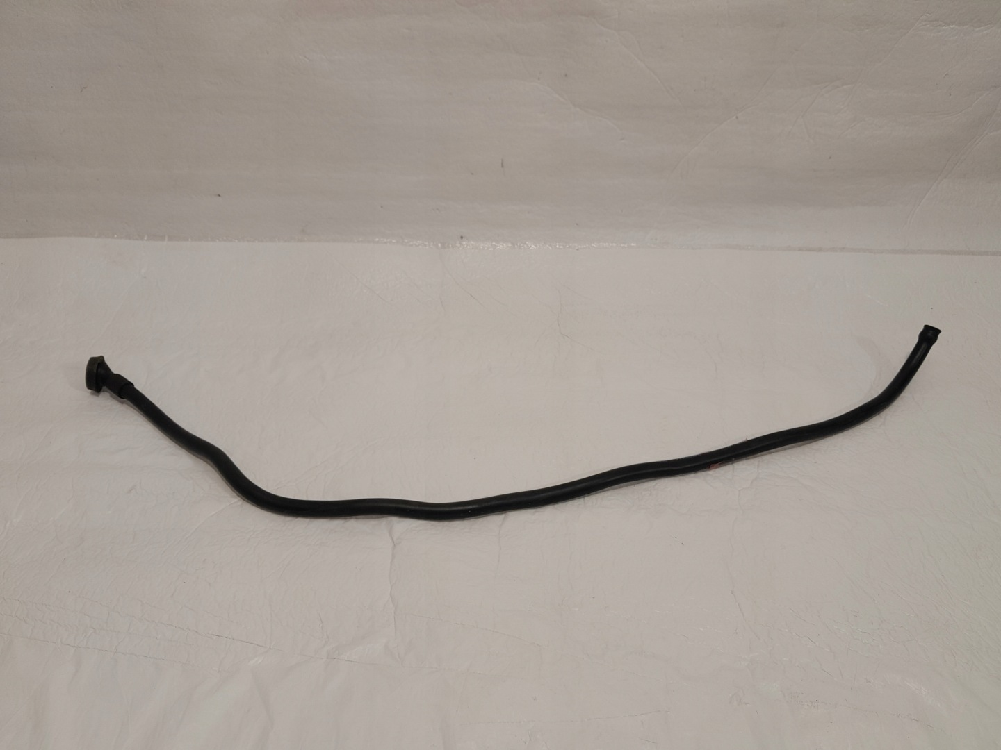 PORSCHE CAYENNE 9Y hose ODPROWADZAJACY WODE 9Y0877201B