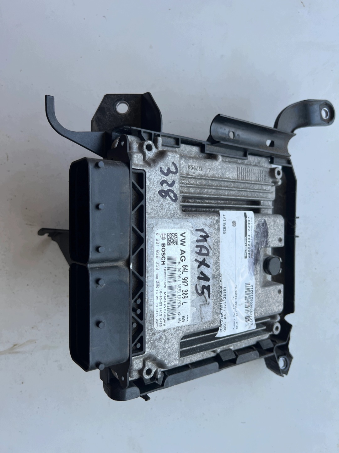 AUDI A4 2.0 TDI 04L907309L 0281030258 1039S85876 computer Originale