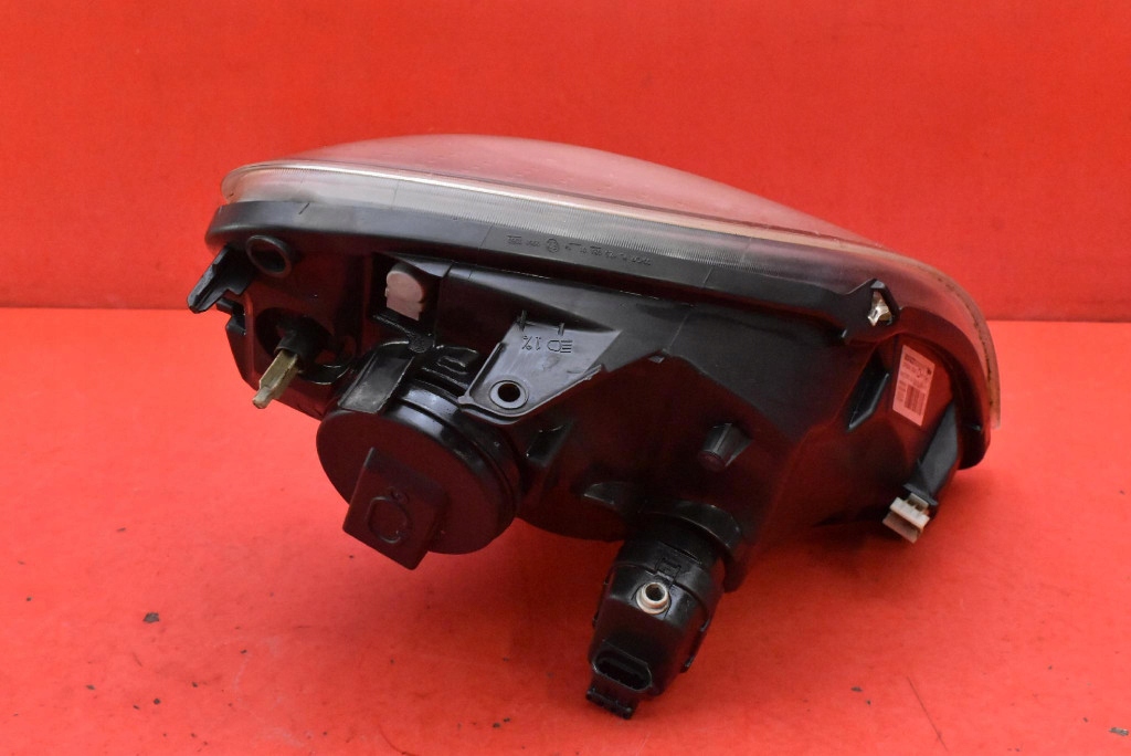 REFLEKTOR left light front EU 8200183917 RENAULT KANGOO 1 and LIFT 03-09