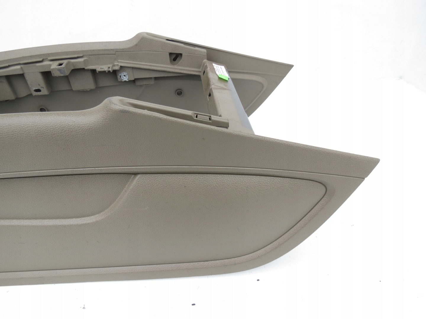 TUNEL mitte 4L1863244C AUDI Q7 4L